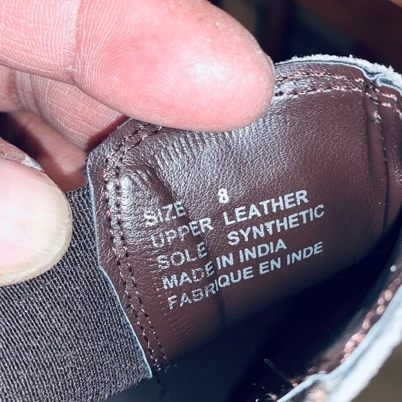 Urban Outfitters Ankle Suede Chukka Boots. - Picture 6 of 12